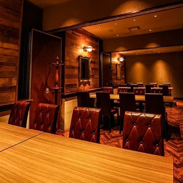 ビリオンハウス店内